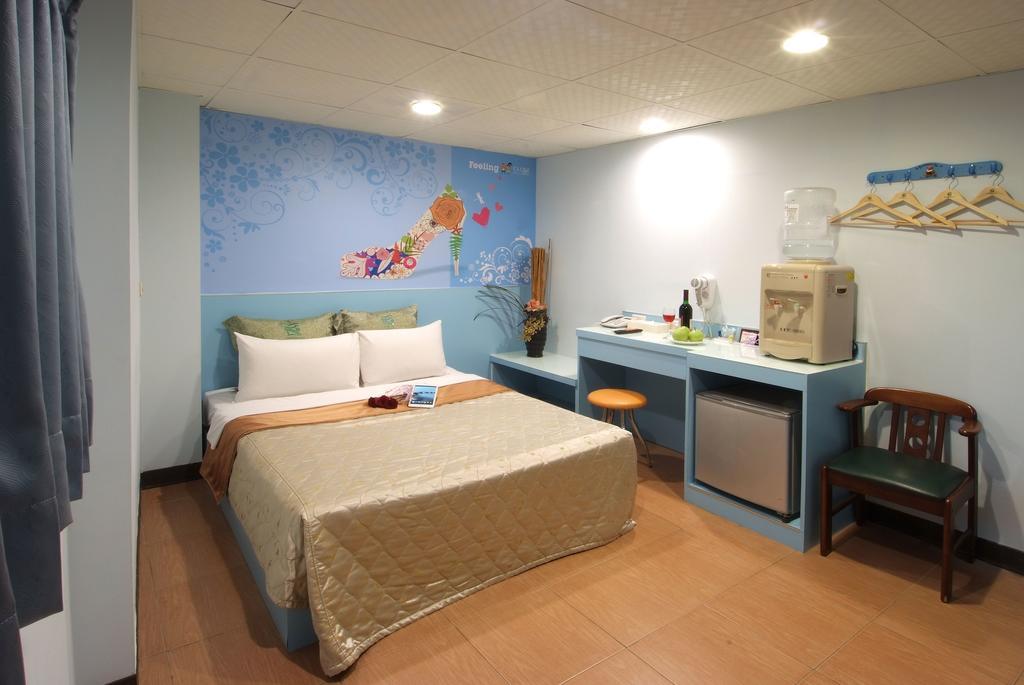 Tong Bing Express Hotel Kota Hsinchu Ruang foto
